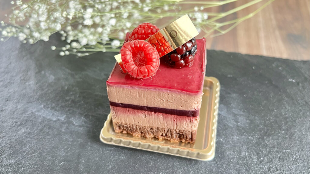 クリオロ_「ニルヴァナ」の皿のせ