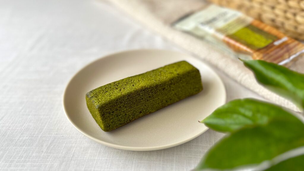 無印良品_宇治抹茶バウムの皿盛り