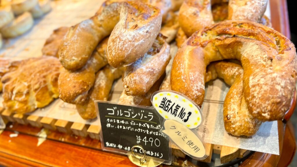 ペニーレイン_東京ソラマチ店に陳列されたゴルゴンゾーラ