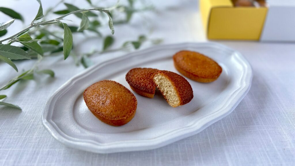 ミスターチーズケーキ_フィナンシェの断面