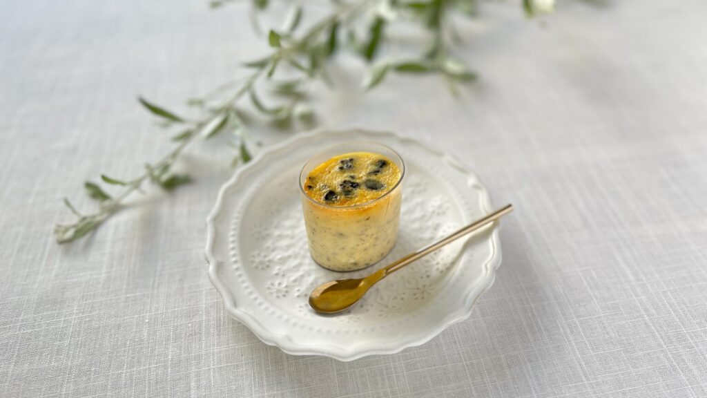 ミスターチーズケーキ_東京駅限定プティクッキーアンドクリームの蓋開け