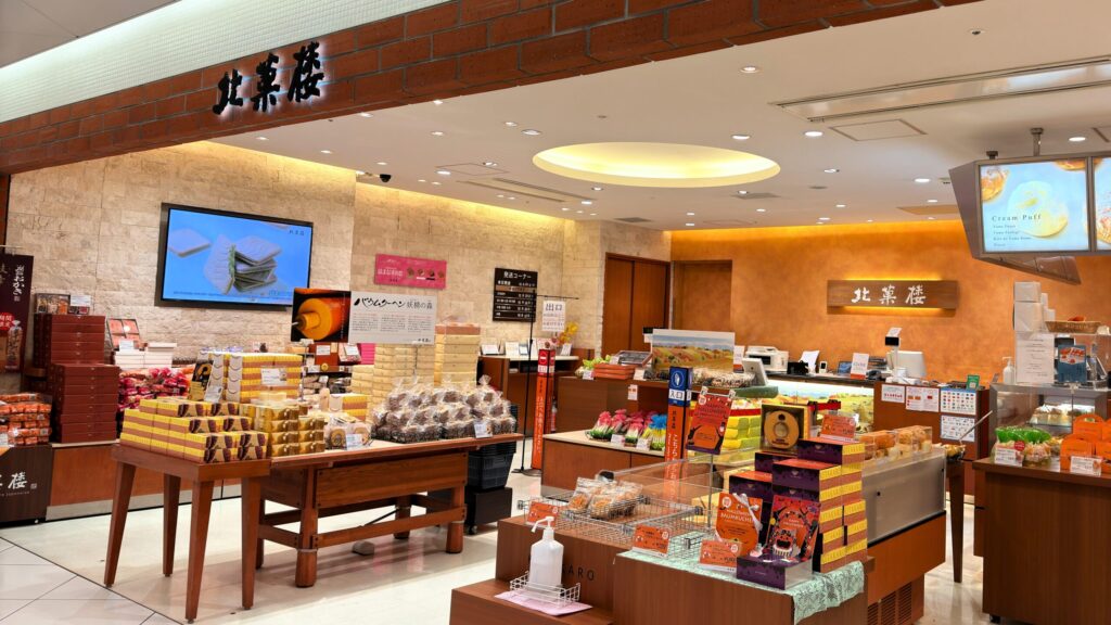 新千歳空港_北菓楼の店頭の様子