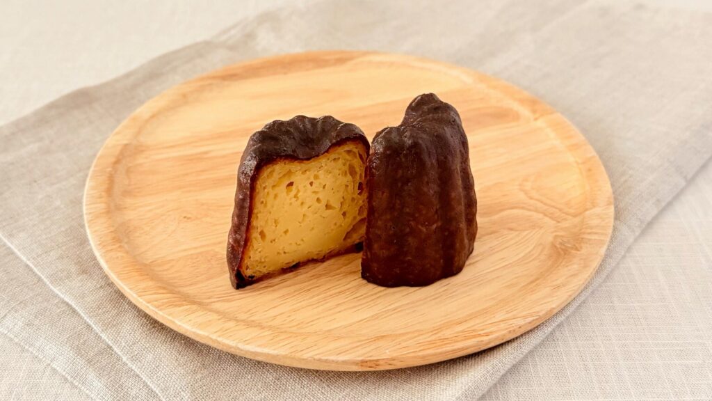 ロイズベーカリー_「カヌレ」の断面