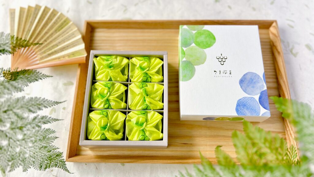 共楽堂_ひとつぶのシャインマスカットのパッケージ開け