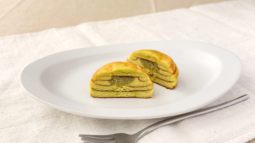 無印良品_みんなでつくるバウム「ずんだあんのドームバウム」の断面