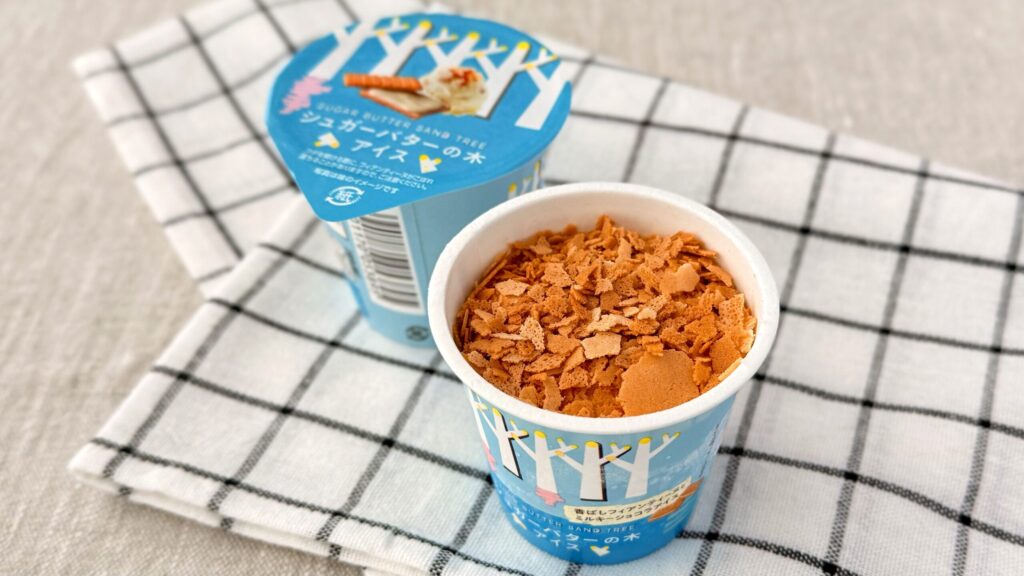 銀のぶどう_セブンイレブン限定「シュガーバターの木アイス」のパッケージと蓋開け