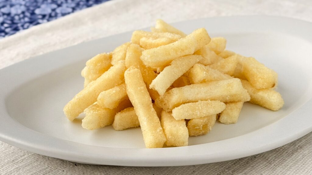 無印良品_「ポテトスティック 塩レモン」の皿のせ