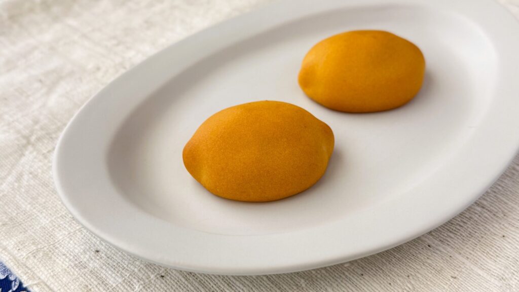 無印良品_「瀬戸内レモンまんじゅう」の皿のせ