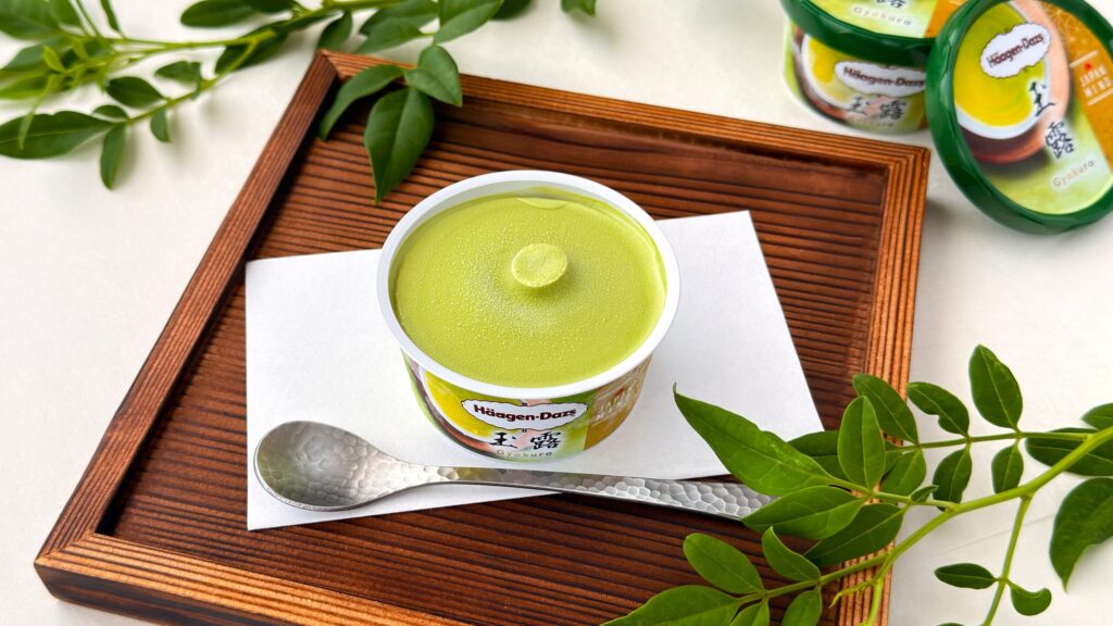 ハーゲンダッツ_「玉露」の蓋開け