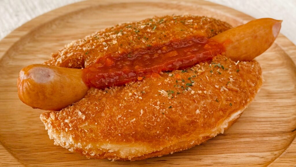 ミスタードーナツ_「ザクもっちドッグ あらびきソーセージ」の皿のせ