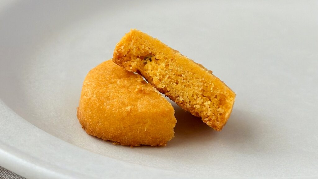 無印良品_「かぼちゃのクッキー」の断面