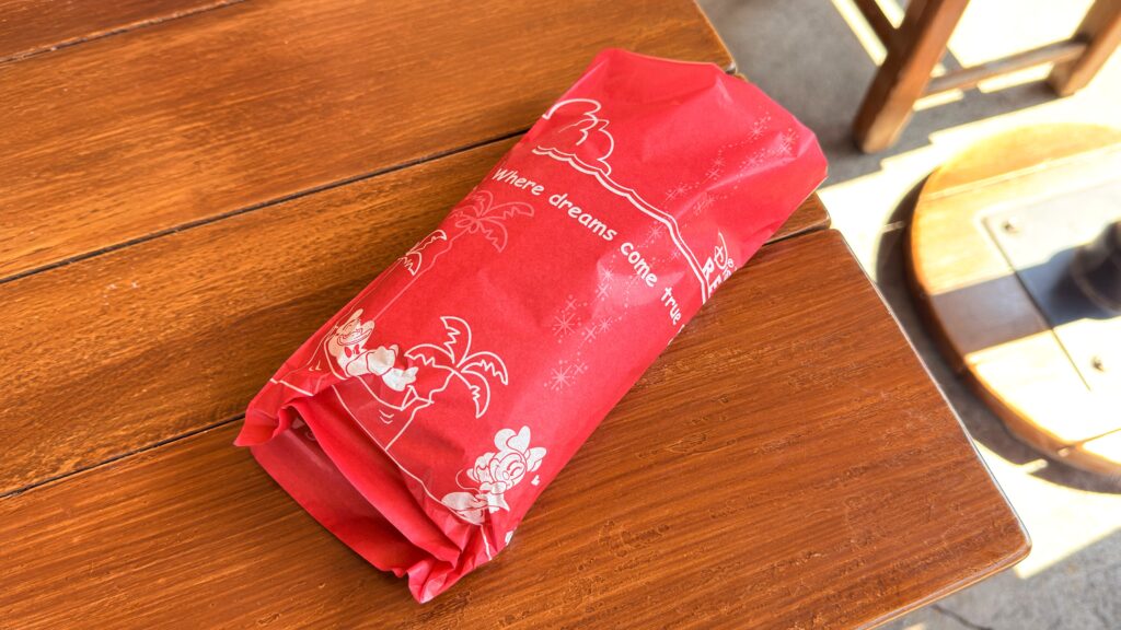 東京ディズニーシー_「ホットデニッシュサンド（ツナ＆チーズ）」のパッケージ