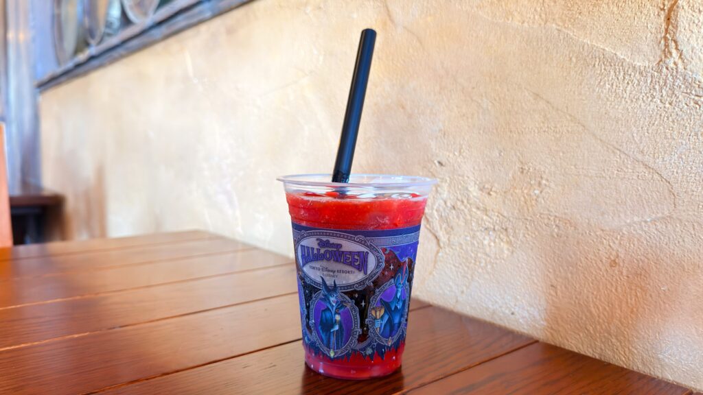 ディズニーシー_ハロウィーン限定「スパークリングゼリードリンク(コカ・コーラ&ストロベリー)」