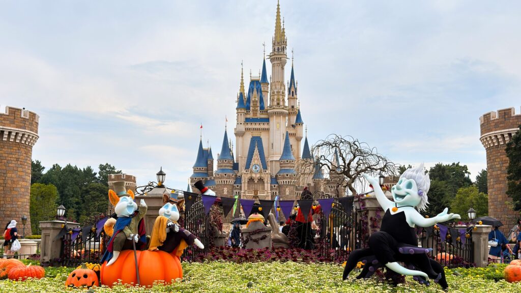 ディズニーランド_シンデレラ城前のデコレーション