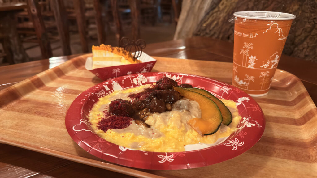 ディズニーランド_グランマ・サラのキッチンハロウィーン限定メニュー「スペシャルセット」