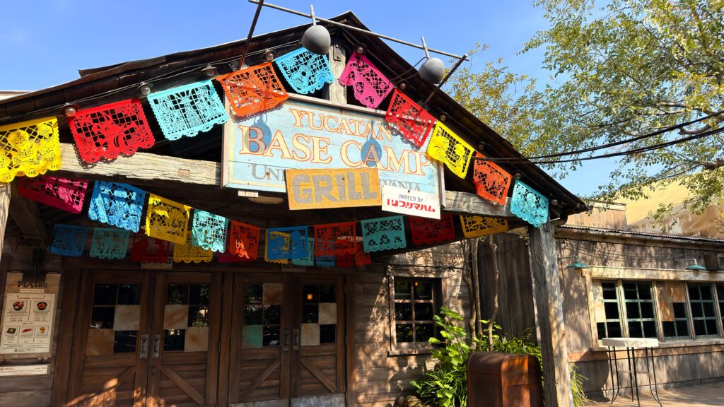 東京ディズニーシー_「ユカタン・ベースキャンプ・グリル」の店頭の様子