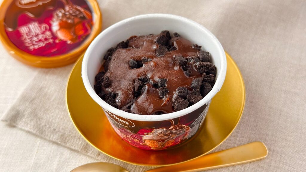ハーゲンダッツ_「悪魔のささやき『チョコレート』」のふた開け