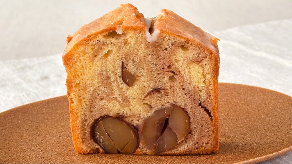 スターバックス_栗が入った「マロンパウンドケーキ」