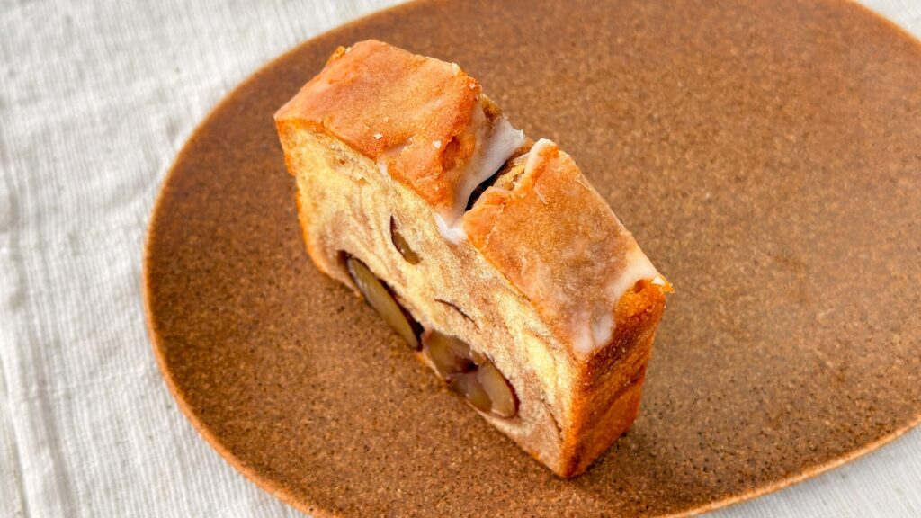 スターバックス_「マロンパウンドケーキ」表面の様子