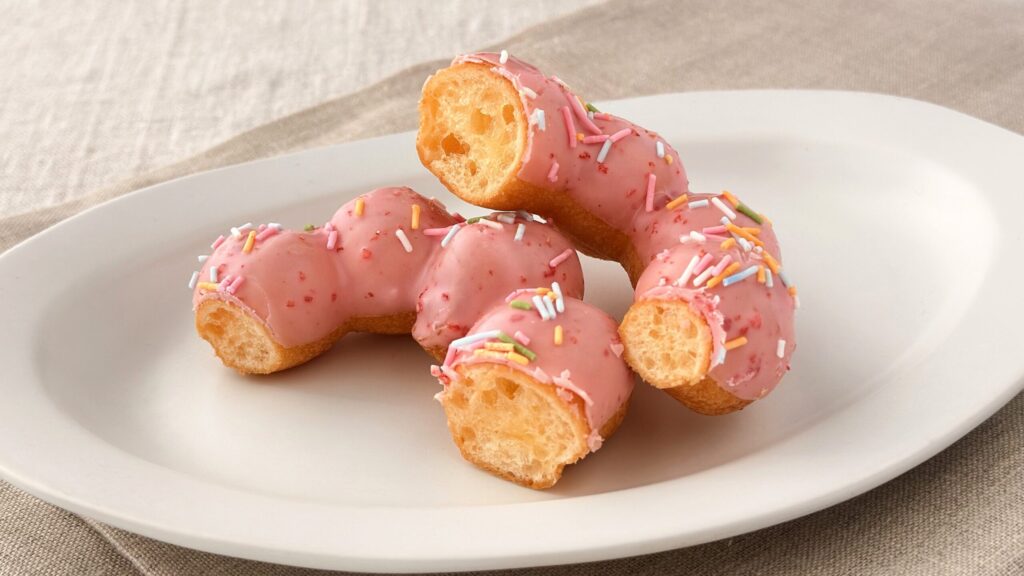 ミスタードーナツ_「ポン・デ・リース ストロベリー」の断面