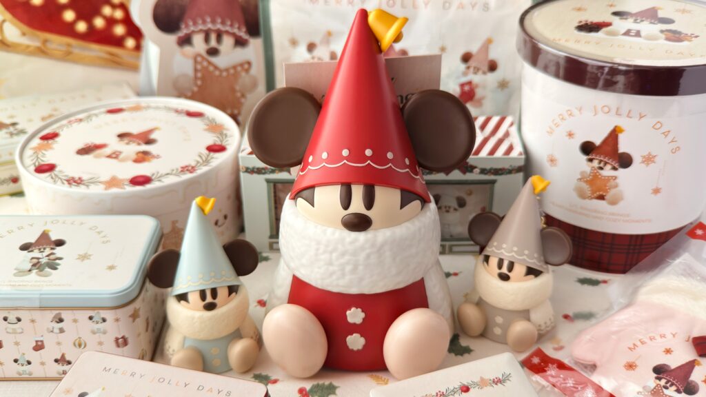 東京ディズニーリゾート_お菓子の入ったリルリンリンが並んでいる様子