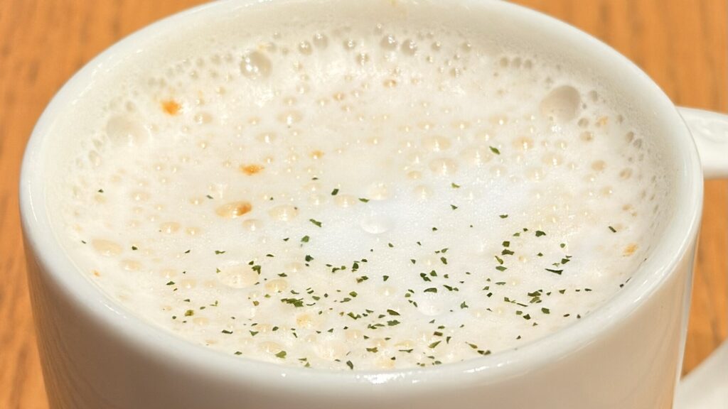 スターバックス_「トリュフ スープチーノ」の表面