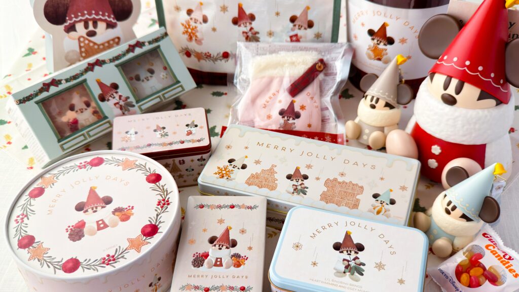 東京ディズニーリゾート_お菓子の入ったパッケージが並んでいる様子