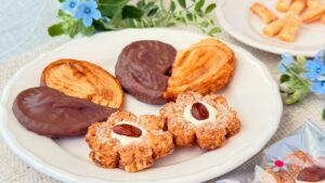 薫るバターサブリナ_「サブリナ」や「パルミエ」、「フレンチバターシュガー」の皿盛り