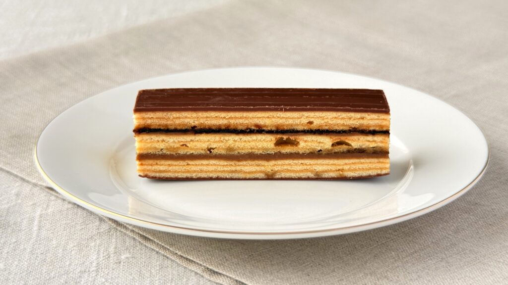 無印良品_「世界のお菓子 オペラケーキ」の断面