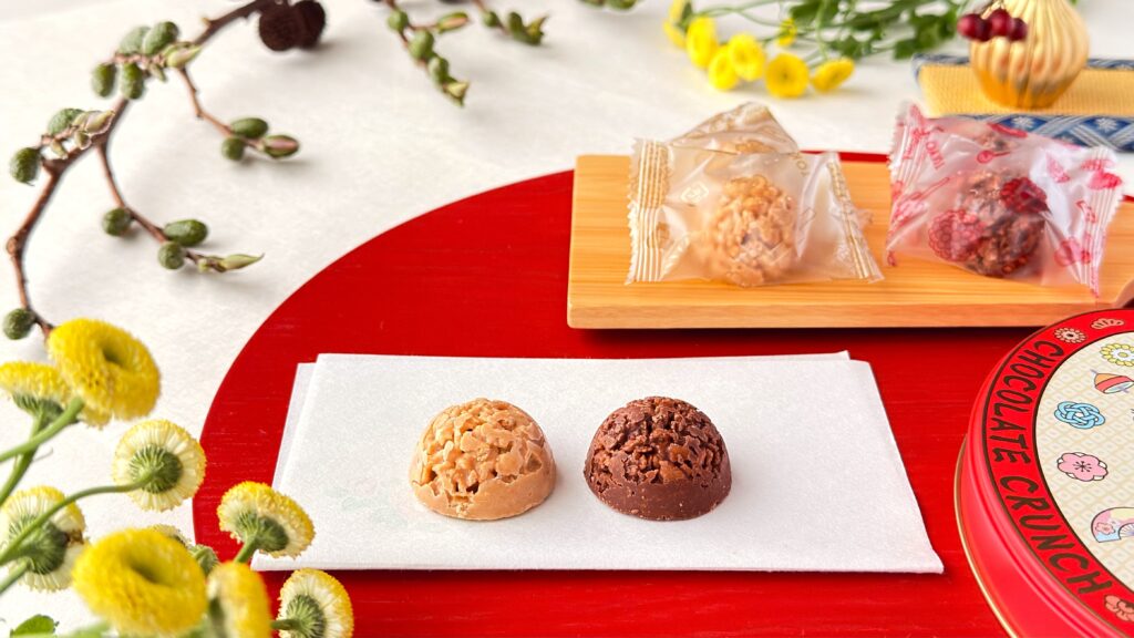 東京ディズニーリゾート_2種類の「チョコレートクランチ ミッキーマウスと仲間たち」の皿盛り