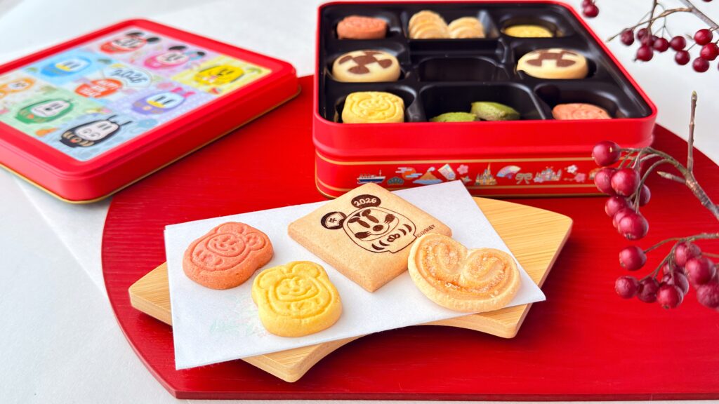 東京ディズニーリゾート_「アソーテッド・クッキー 缶」の皿盛り