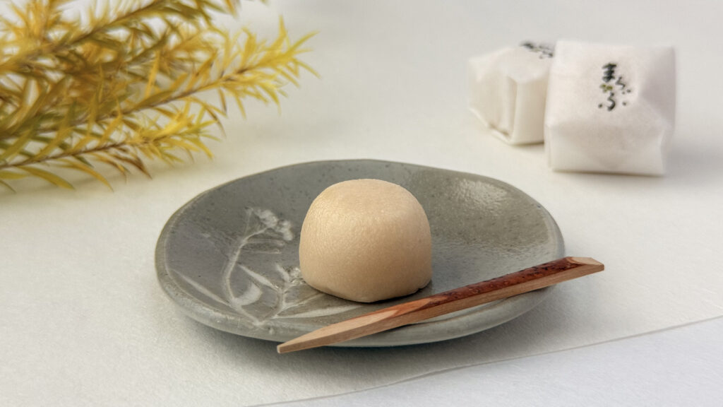 山田屋まんじゅう_「まろぶ」の皿のせ