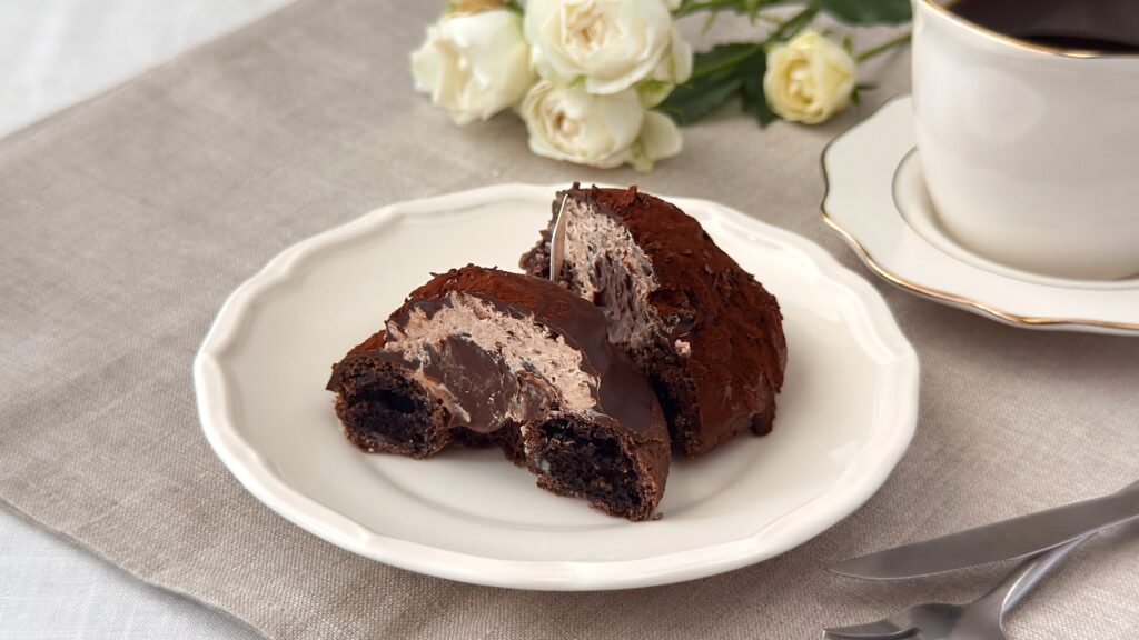 ミスタードーナツ_「トリュフショコラドーナツ ノワール」の断面