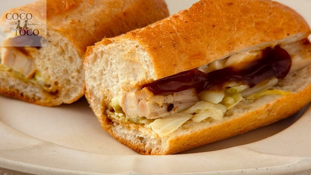 スターバックス_「照り焼きチキン 石窯フィローネ」の断面