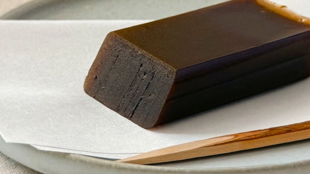 無印良品_「桜のようかん」の断面