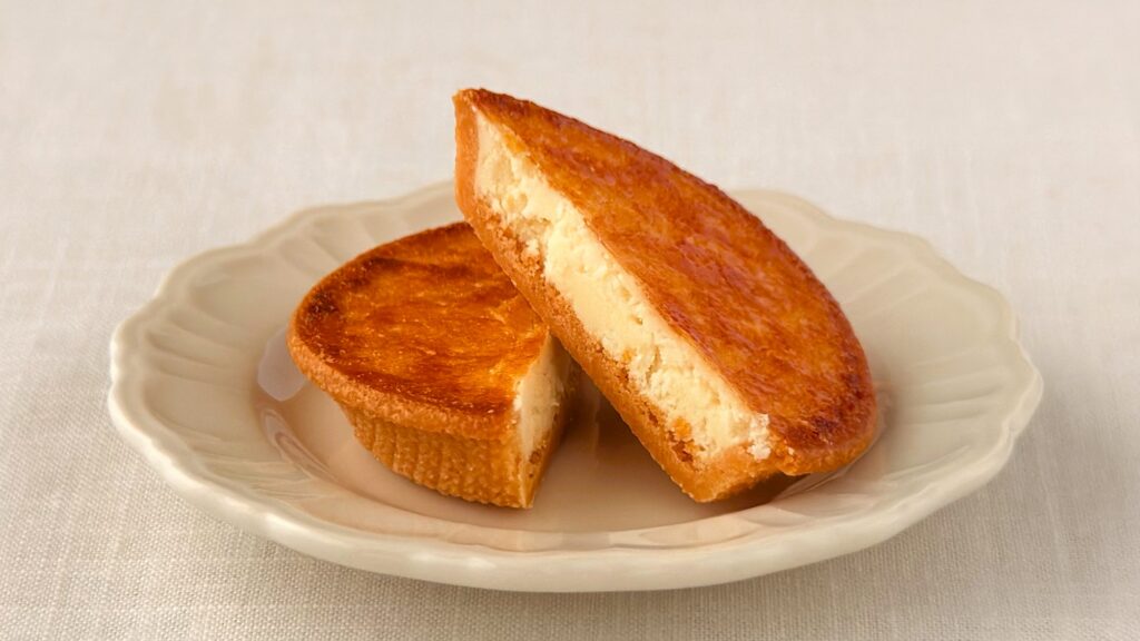 シーキューブ_「琥珀のチーズタルト コガッジオ」の断面