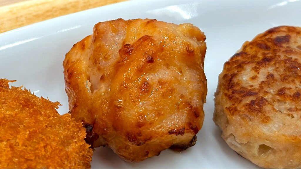 ニチレイ_「香ばし鶏もも肉の西京焼き」の皿盛り