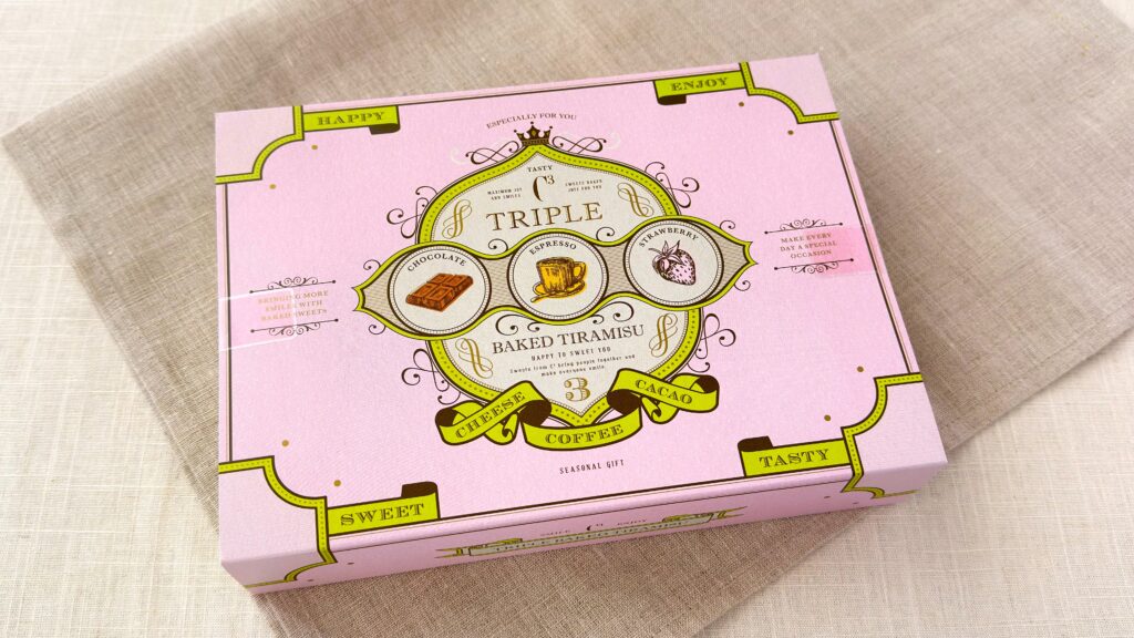 シーキューブ_「トリプルティラミス 3種8個入」のパッケージ