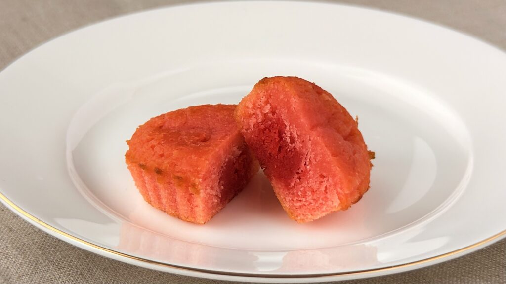 シーキューブ_「焼きティラミス いちご」の断面