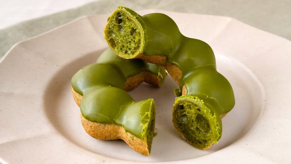 ミスタードーナツ_「ポン・デ・ダブル宇治抹茶」の断面