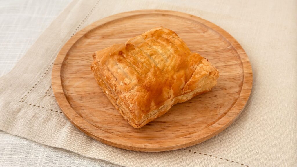 ミスタードーナツ_「ミートソースとマッシュポテトパイ」の皿のせ