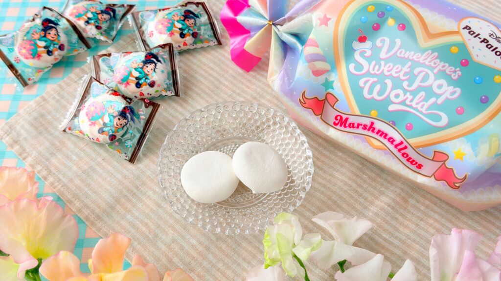 東京ディズニーリゾート__「ヴァネロペのスウィーツ・ポップ・ワールド」の「マシュマロ 袋 ディズニー・パルパルーザ ヴァネロペのスウィーツ・ポップ・ワールド」の皿盛り