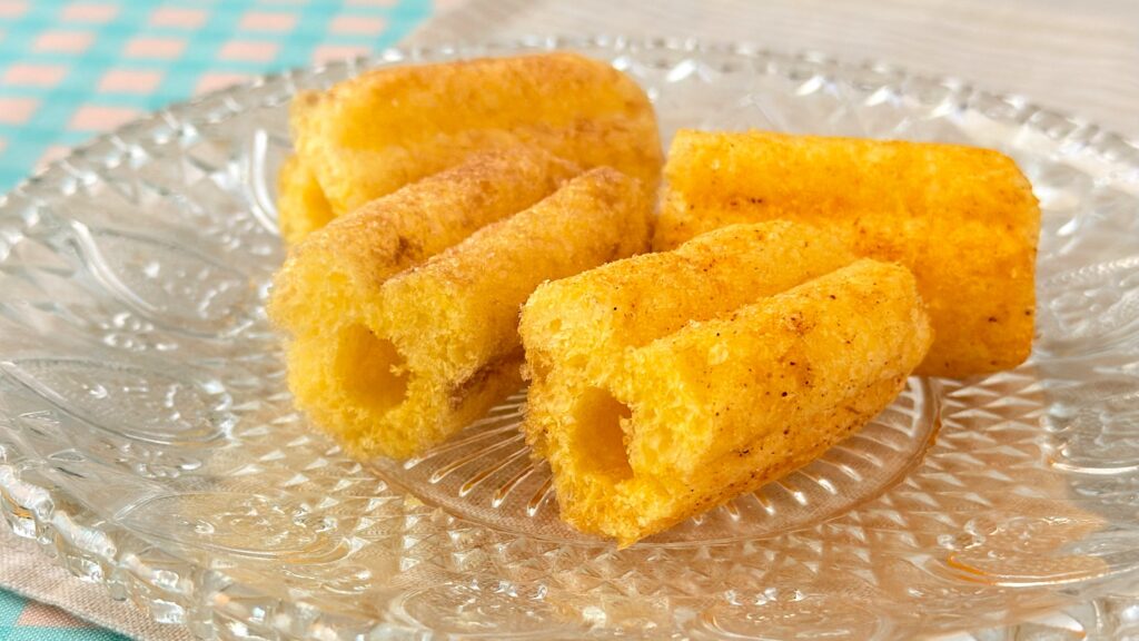 東京ディズニーリゾート__「ヴァネロペのスウィーツ・ポップ・ワールド」の「コーンスナック ミッキーマウスと仲間たち ディズニー・パルパルーザ ヴァネロペのスウィーツ・ポップ・ワールド」の断面