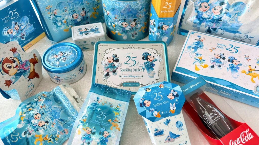 東京ディズニーリゾート_スパーリングジュビリーのお菓子のパッケージが並んでいる様子