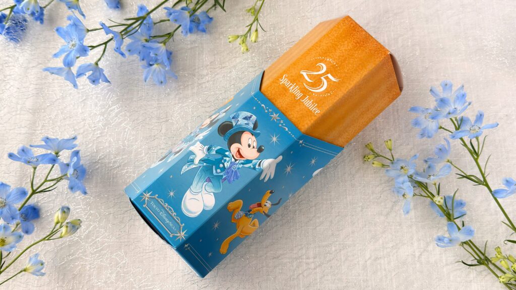 東京ディズニーリゾート_「チュロススナック紙箱 ミッキーマウスと仲間たち 東京ディズニーシー25周年 スパーリングジュビリー」のパッケージ