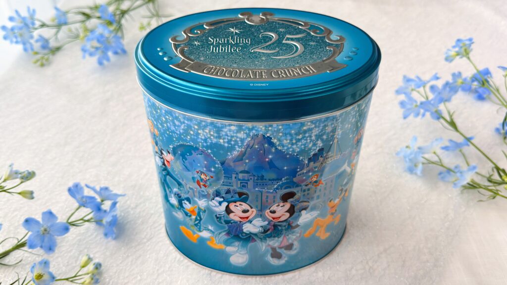 東京ディズニーリゾート_「チョコレートクランチ 缶 ミッキーマウスと仲間たち 東京ディズニーシー25周年 スパーリングジュビリー」のパッケージ