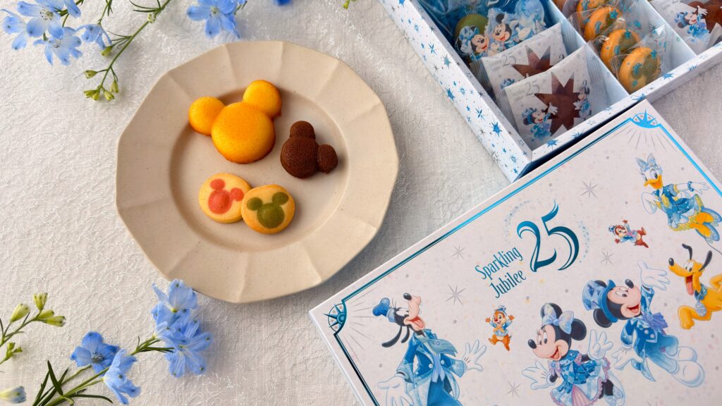 東京ディズニーリゾート_「アソーテッド・スウィーツ紙箱 ミッキーマウスと仲間たち 東京ディズニーシー25周年 スパーリングジュビリー」のパッケージあけ