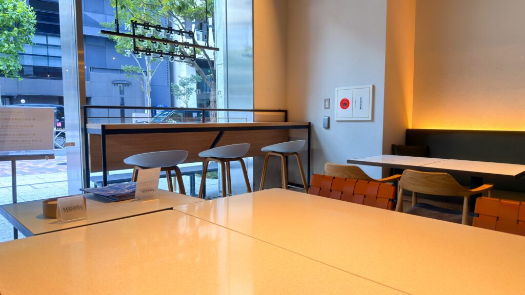 GARDEN HOUSE COFFEE_店内席の様子