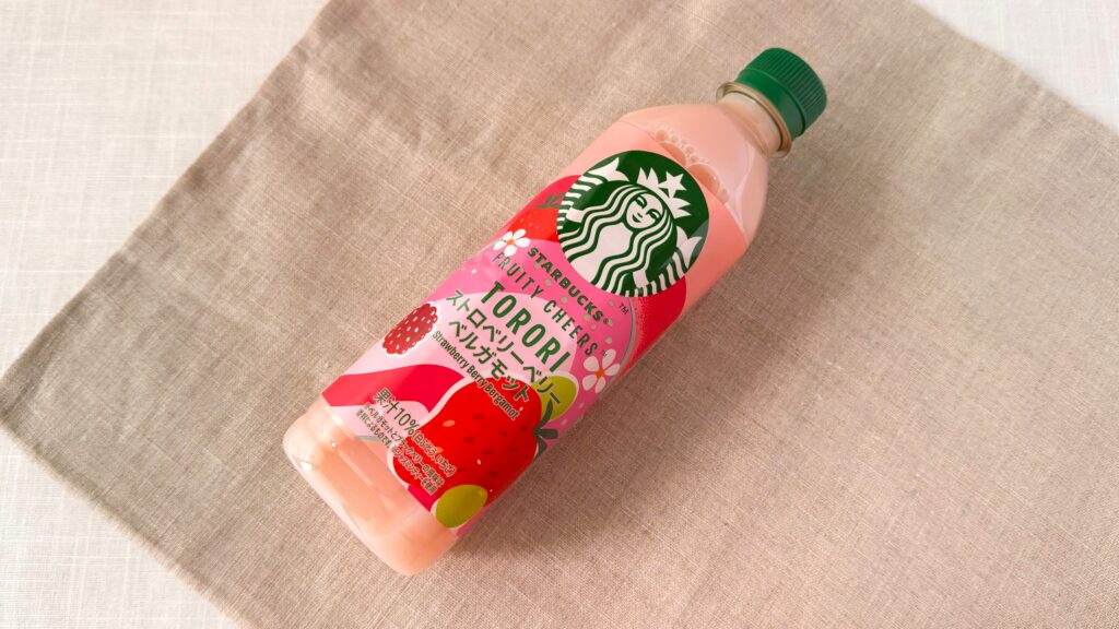 スターバックス_「スターバックス® FRUITY CHEERS™ TORORI ストロベリーベルガモット」のパッケージ
