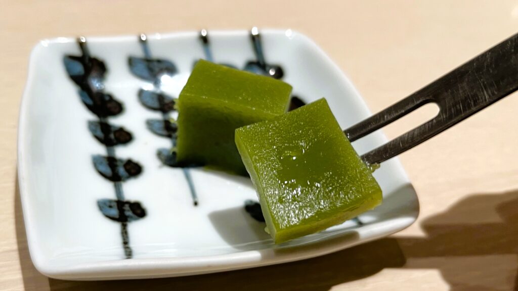 ファンケル_創作料理 FANCL 令和本膳「美腸活弁当」のひとくち甘味の断面